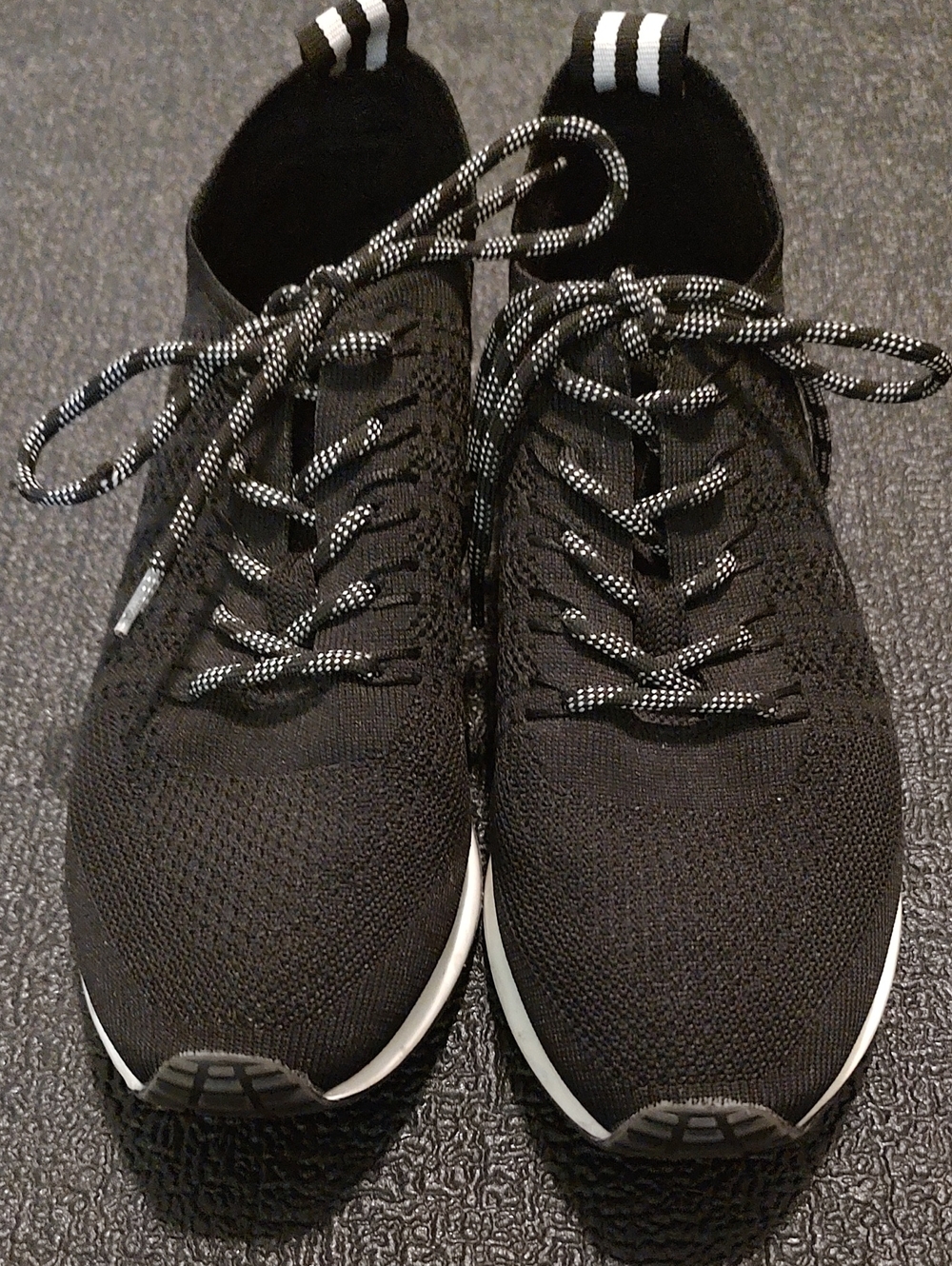 Women’s Black Knit Fashion Sneakers – Comfortable Lace-Up Trainers